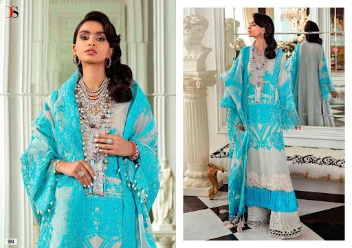 Choose a Pakistani Dress Design